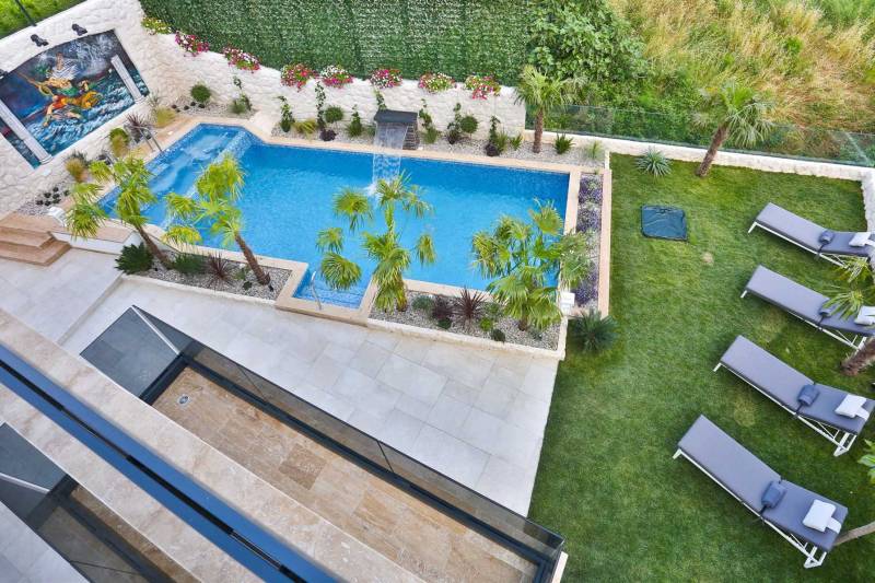 Luxury Villa Fresca with Pool Split