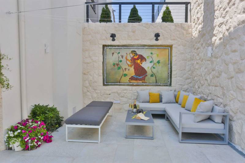 Luxury Villa Fresca with Pool Split