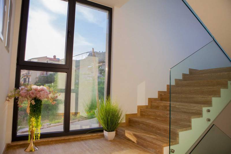 Luxury Villa Fresca with Pool Split