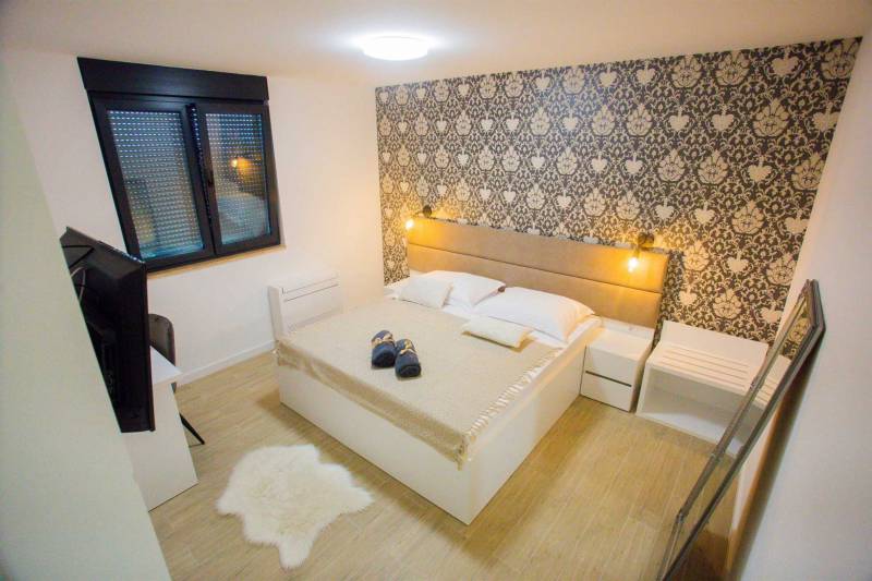 Luxury Villa Fresca with Pool Split