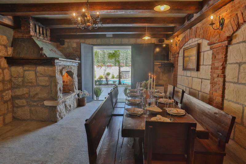 Luxury Villa Fresca with Pool Split