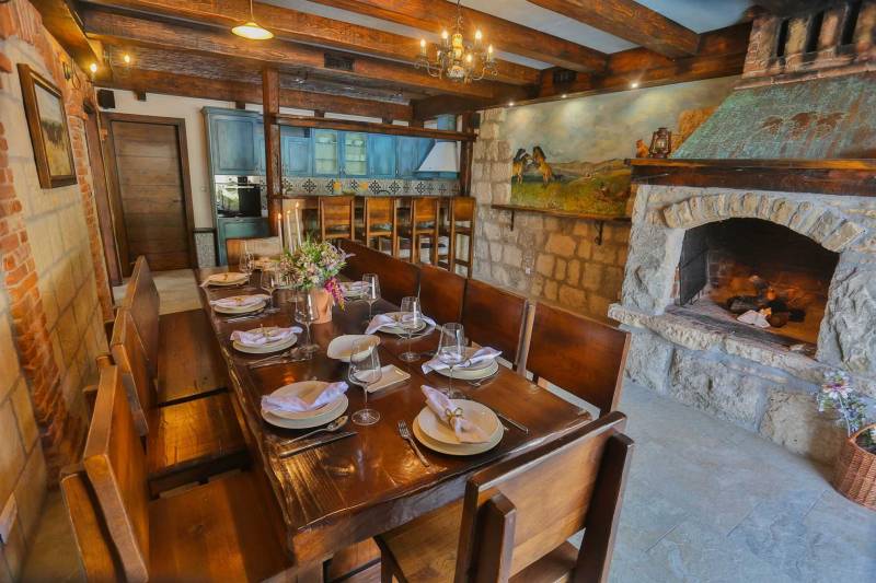 Luxury Villa Fresca with Pool Split