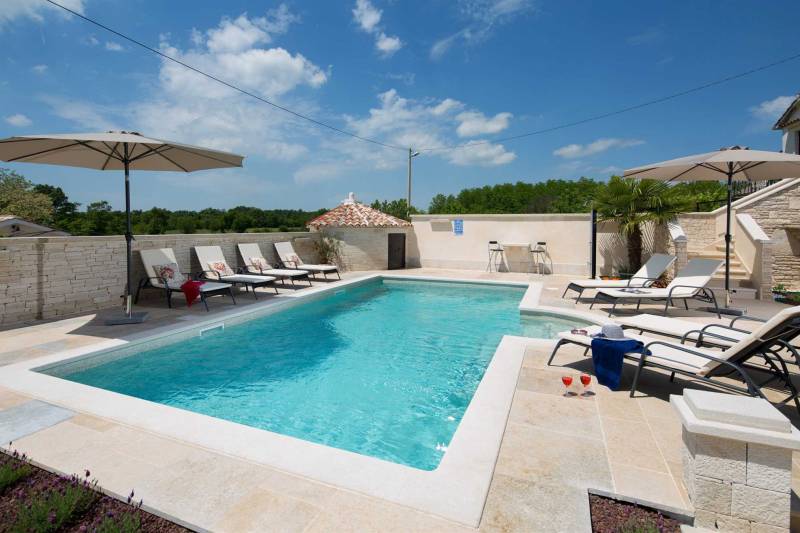 Villa Palmina with Pool Pazin
