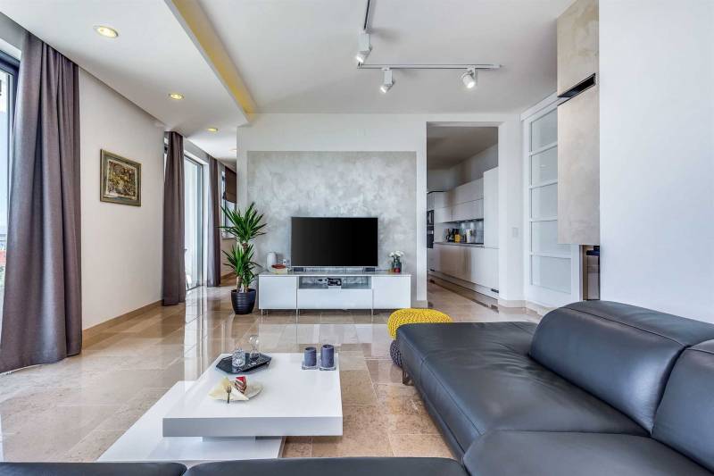 Villa Royal View with Pool Crikvenica
