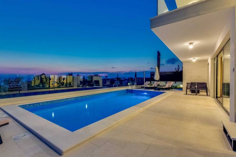 Villa Royal View with Pool Crikvenica