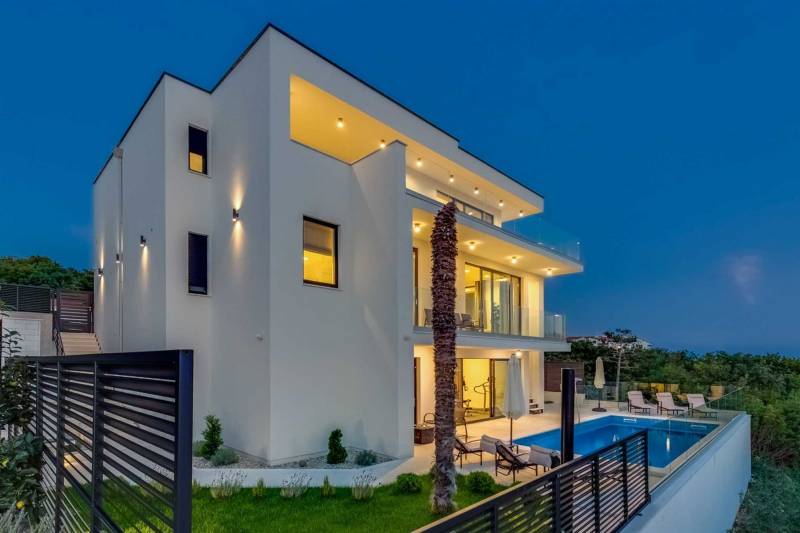 Villa Royal View with Pool Crikvenica