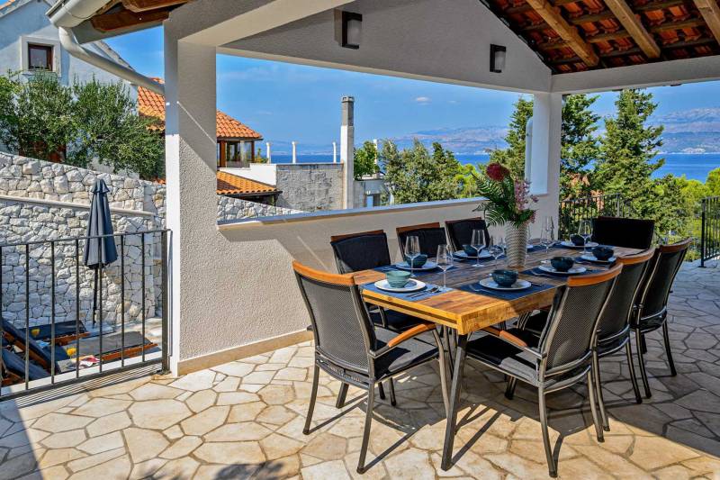Villa Creativa mit beheiztem Pool Brač
