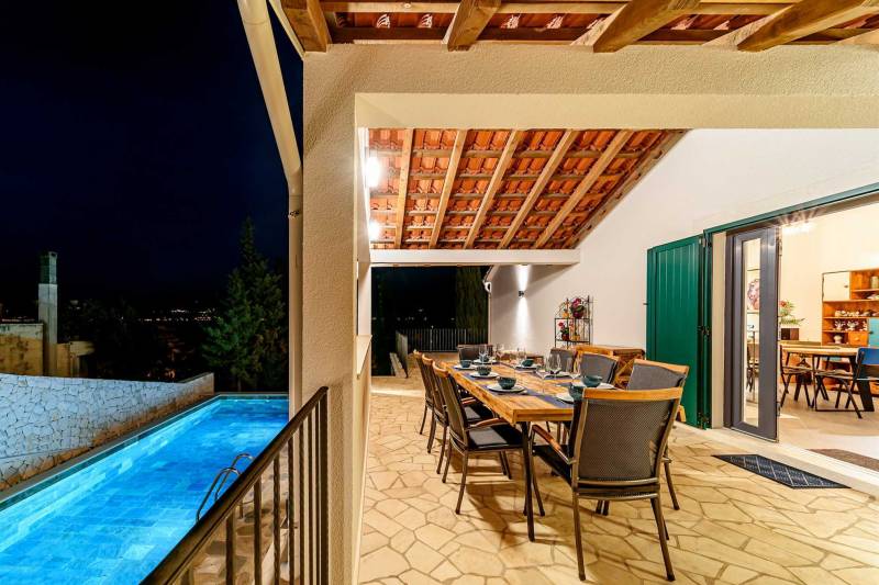 Villa Creativa mit beheiztem Pool Brač