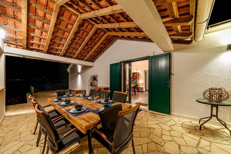 Villa Creativa mit beheiztem Pool Brač