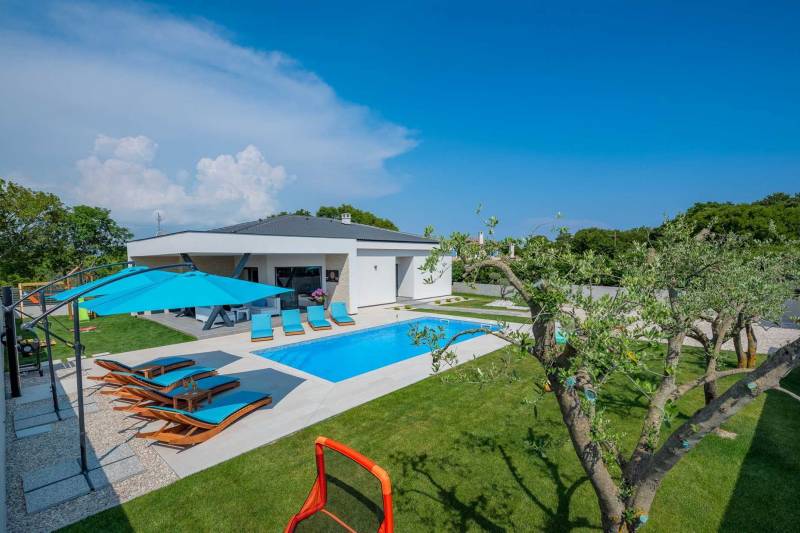 Villa Bambina mit beheiztem Pool Pula
