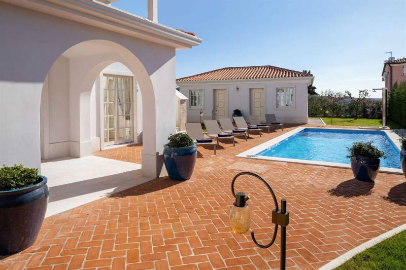 Villa Palazzo di Cleo with Pool Novigrad Istria