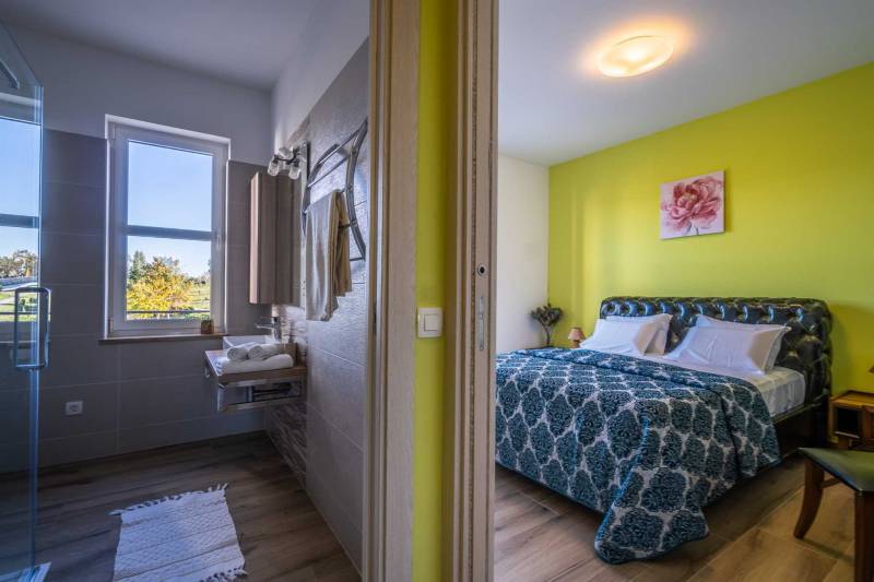Villa Labyrinth med Basseng Pula