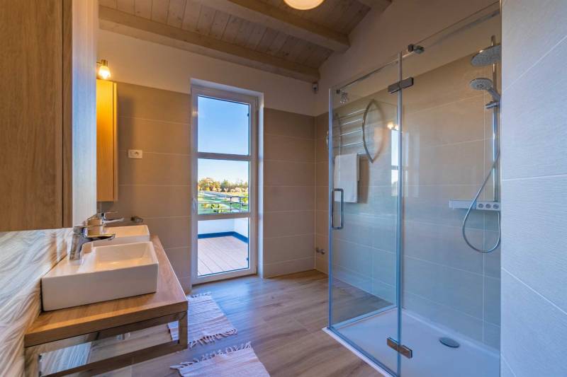 Villa Labyrinth med Basseng Pula