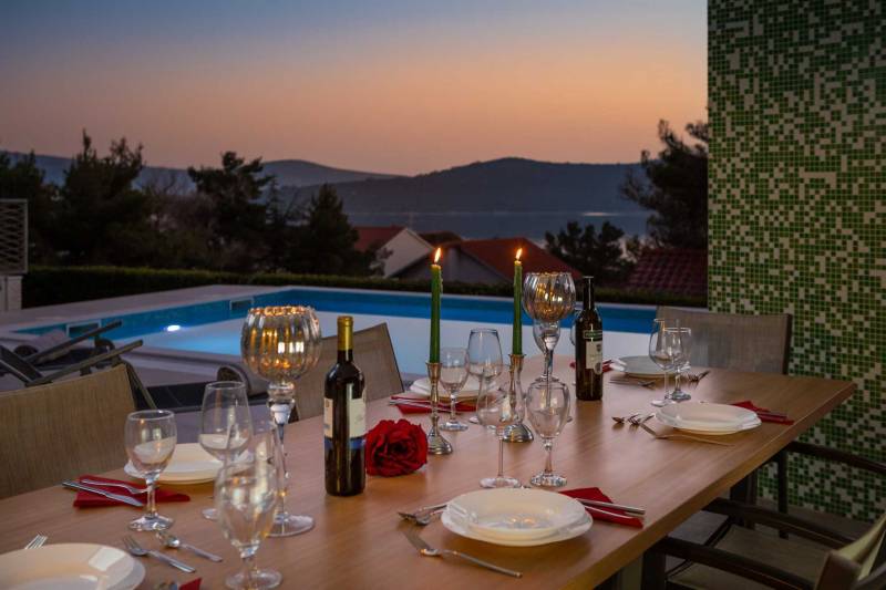 Villa Tela mit Pool Šibenik