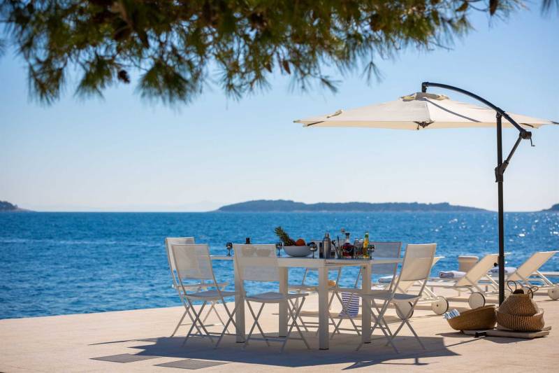Strandvilla Navis Mysterium Hvar
