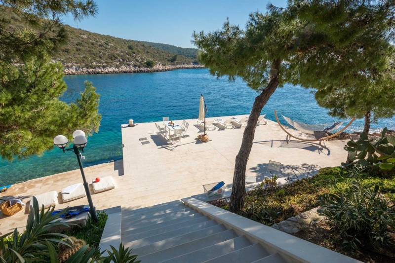 Strandvilla Navis Mysterium Hvar