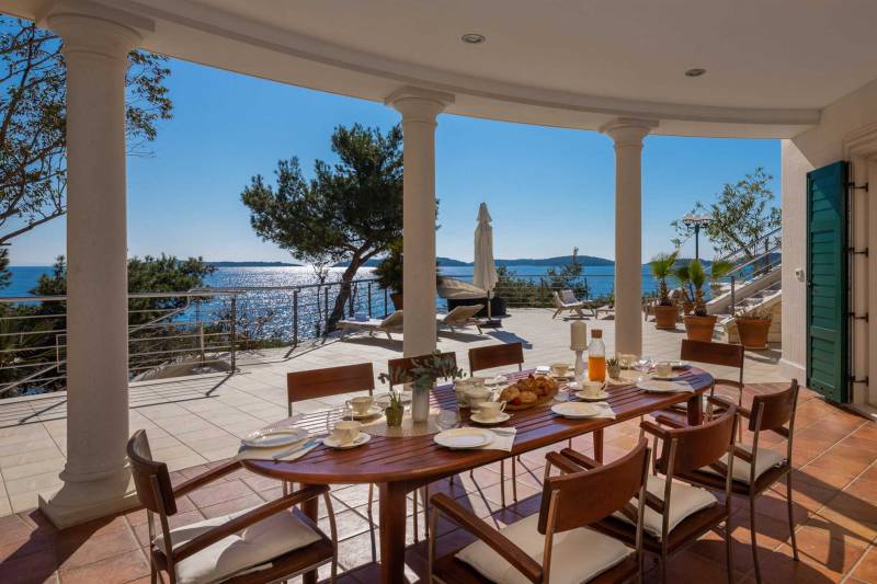 Strandvilla Navis Mysterium Hvar