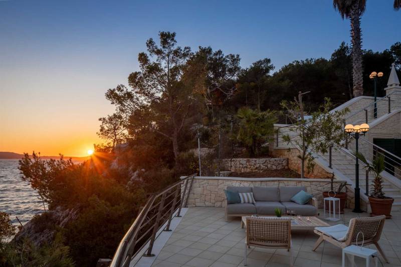 Strandvilla Navis Mysterium Hvar