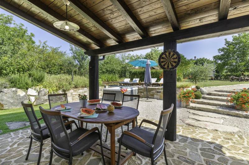Holiday Home Rosette with Jacuzzi Poreč