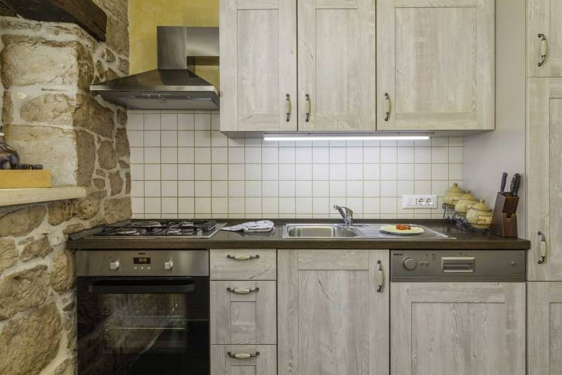 Holiday Home Rosette with Jacuzzi Poreč