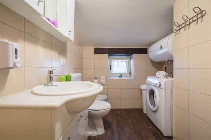 Holiday Home Rosette with Jacuzzi Poreč