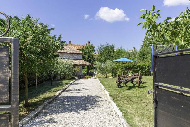 Holiday Home Rosette with Jacuzzi Poreč
