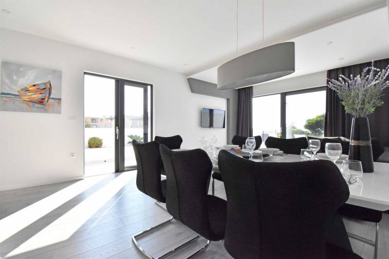 Villa Novella with Heated Pool Makarska