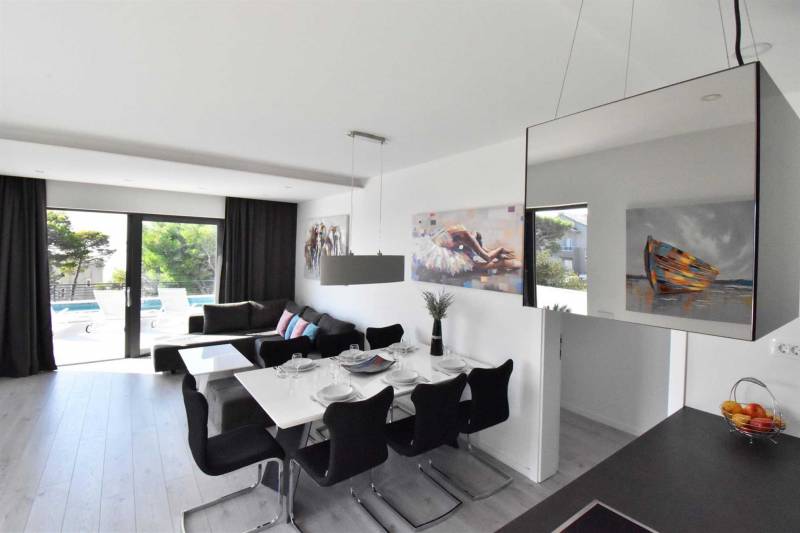 Villa Novella with Heated Pool Makarska