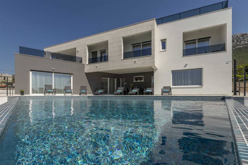 Villa Storia with Pool Split