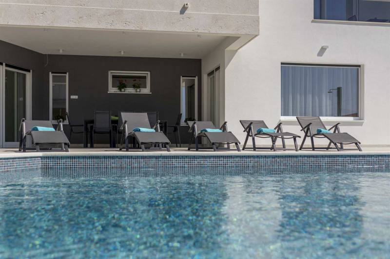 Villa Storia with Pool Split