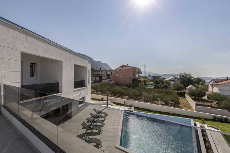 Villa Storia with Pool Split