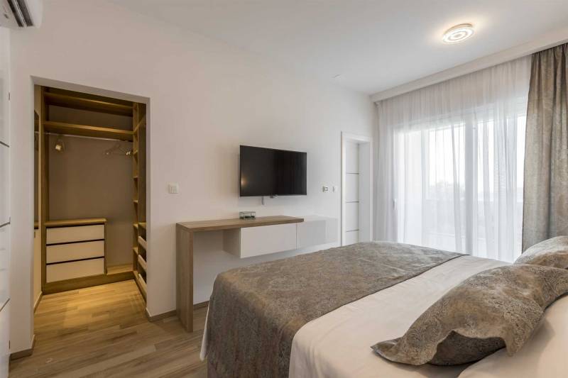 Villa Storia with Pool Split
