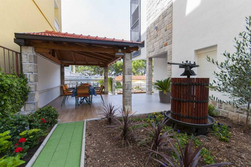 Villa Sea Fairy with Pool Makarska