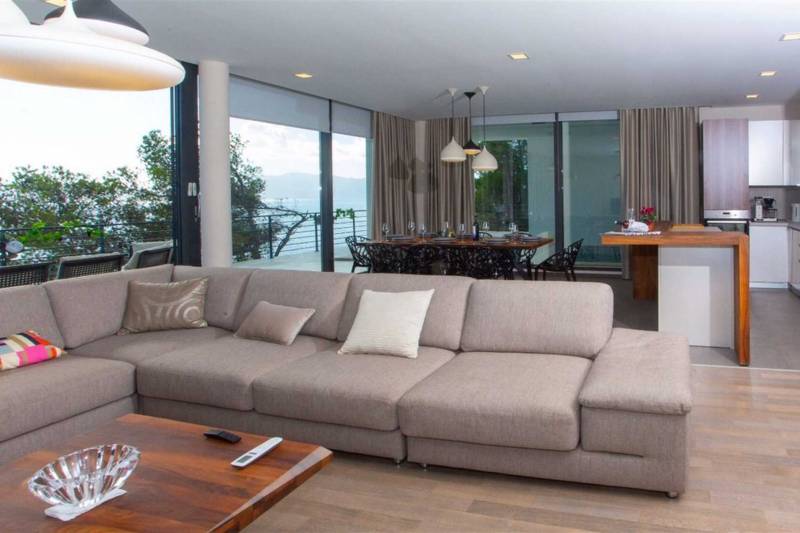 Beachfront Villa Costabella with Pool Makarska