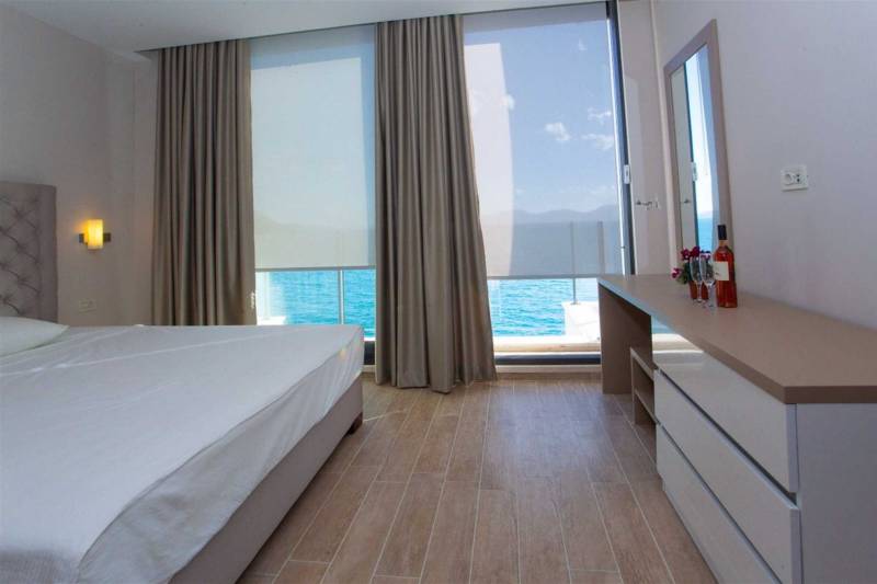 Beachfront Villa Costabella with Pool Makarska
