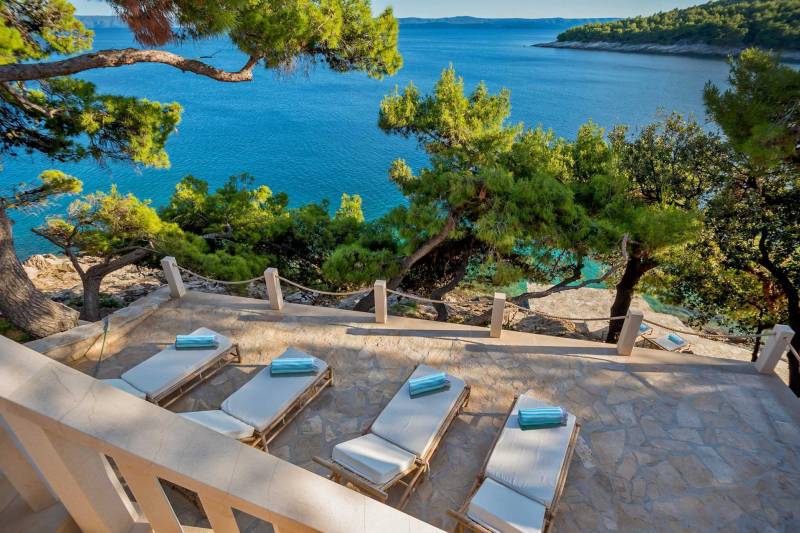 Luksuzna Vila Dreamcatcher s Infinity Bazenom Brač