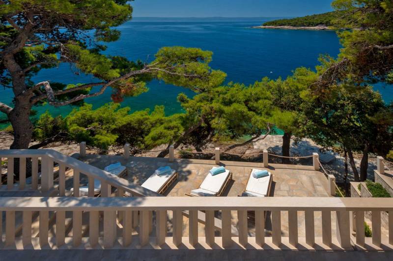 Luksuzna Vila Dreamcatcher s Infinity Bazenom Brač