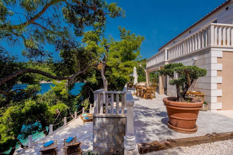 Luksuzna Vila Dreamcatcher s Infinity Bazenom Brač