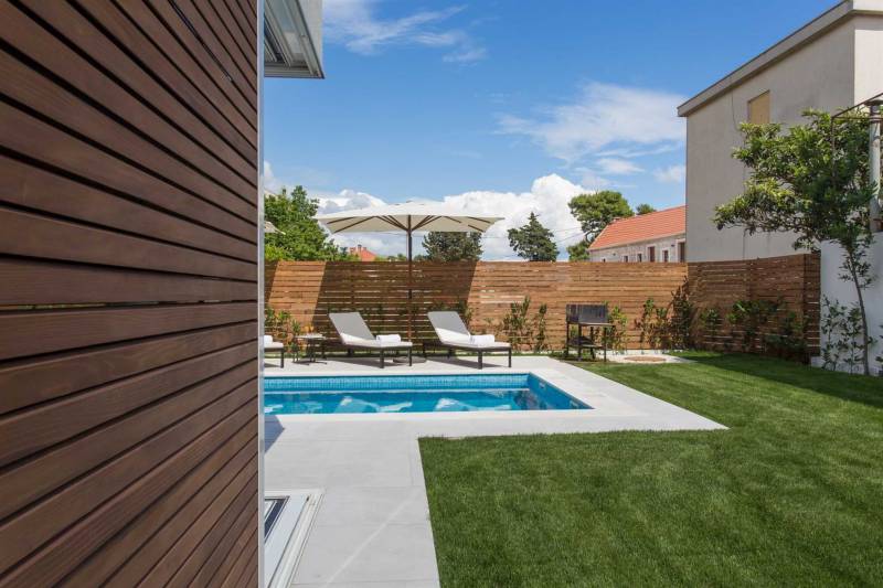 Villa La Idea with Heated Pool Trogir