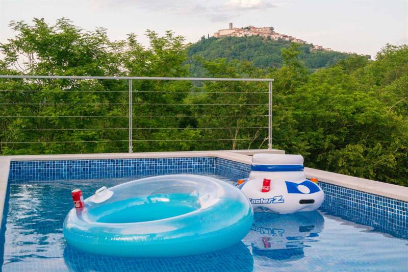 Vila Montagna Istriana s Bazenom Motovun