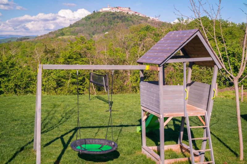 Vila Montagna Istriana s Bazenom Motovun