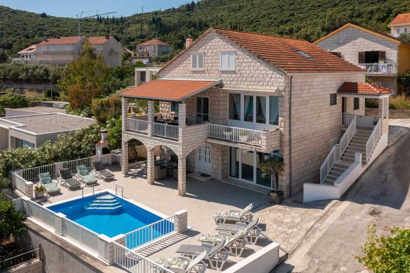 Villa Sea Ray with Pool Korčula