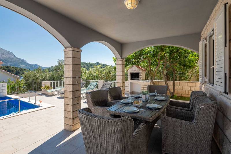 Villa Sea Ray with Pool Korčula