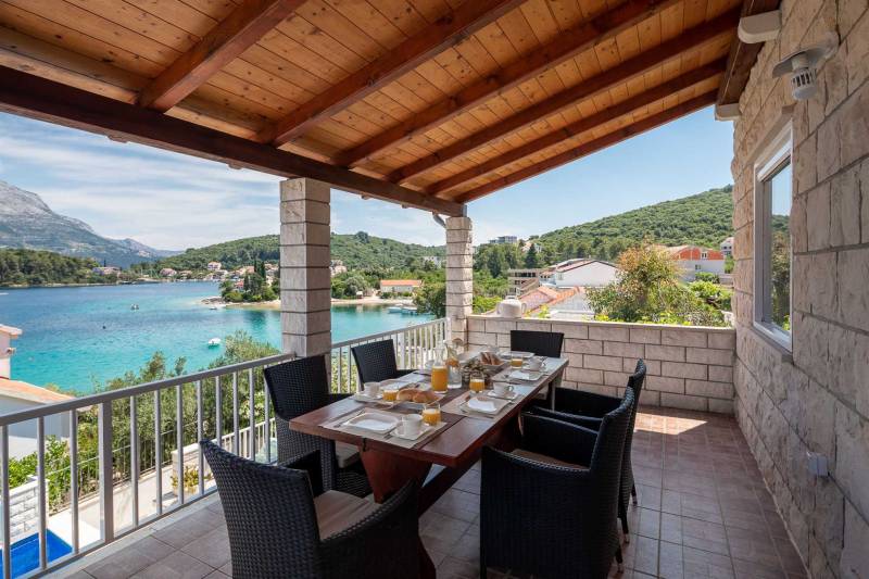 Villa Sea Ray with Pool Korčula