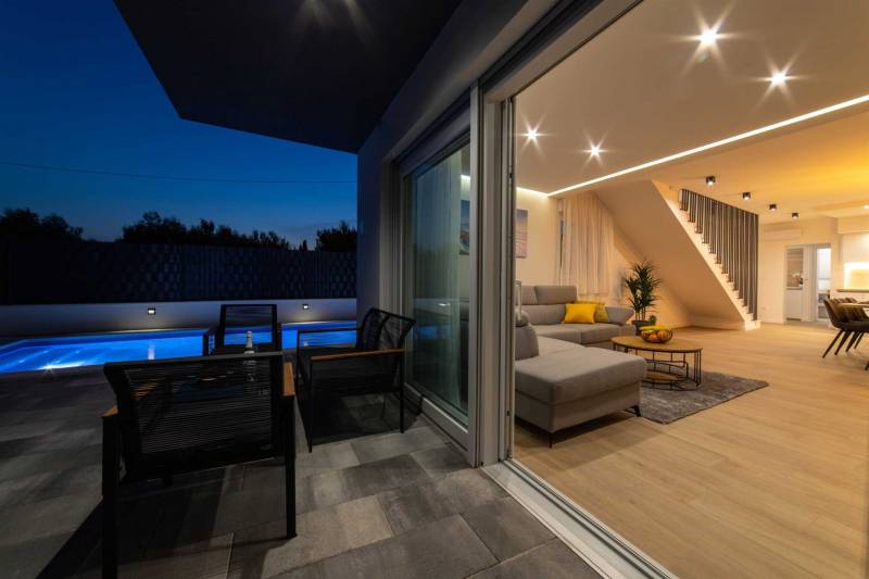 Villa Avanna mit beheiztem Pool Trogir