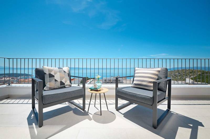 Villa Maxima with Heated Pool Makarska