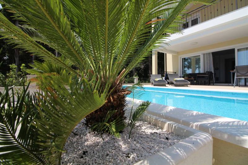 Beachfront Villa Sea Mystery with Pool Split
