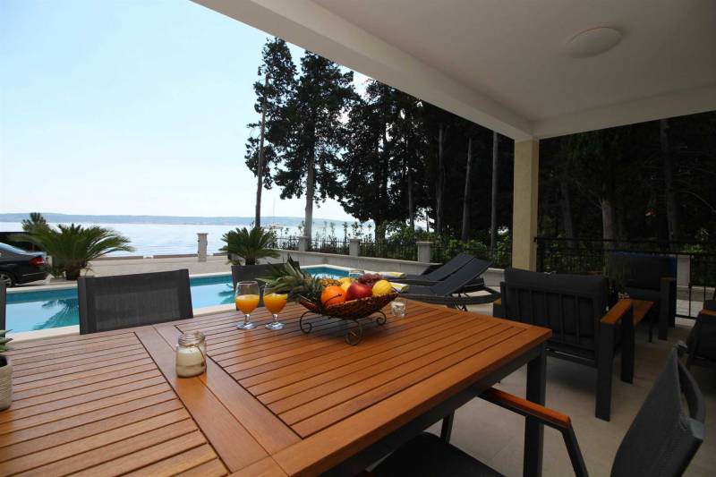 Beachfront Villa Sea Mystery with Pool Split