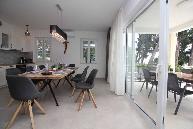 Beachfront Villa Sea Mystery with Pool Split