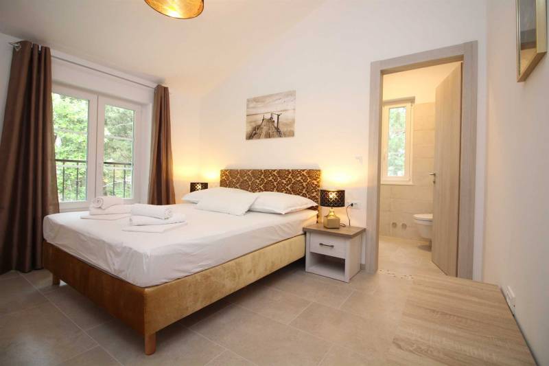 Beachfront Villa Sea Mystery with Pool Split
